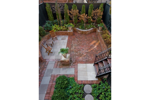 176 W Main St (Photo 5)