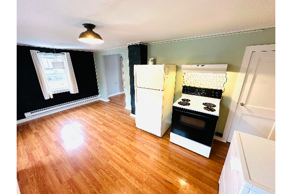 409 Sacony Alley (Photo 5)