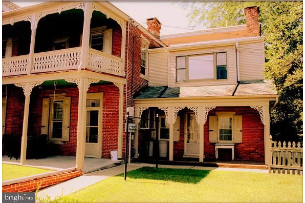 431 W Main St, Unit C (Photo 1)