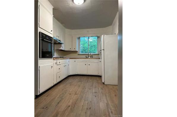 3 Southside Ave (Photo 7)