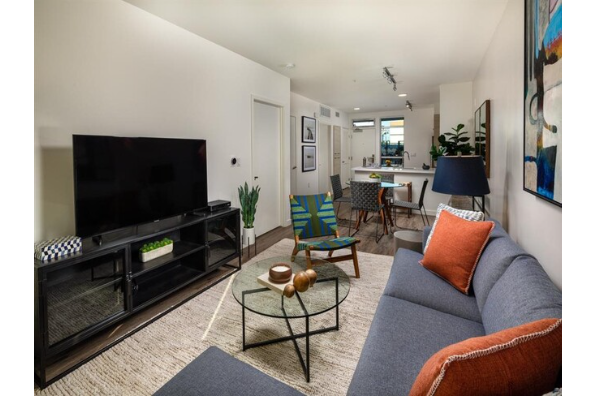 800 Colorado Ave, 0301 (Photo 1)