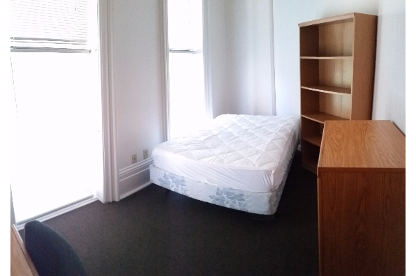 Whiton Hall Rooms (shared kitchen and bathrooms) (Photo 2)