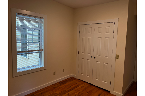 32 Church Street, 2nd Floor Apartment (Photo 5)