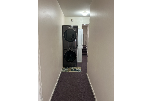 420 W Main St, B (Photo 7)