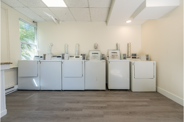 11 E Main St (Photo 3)